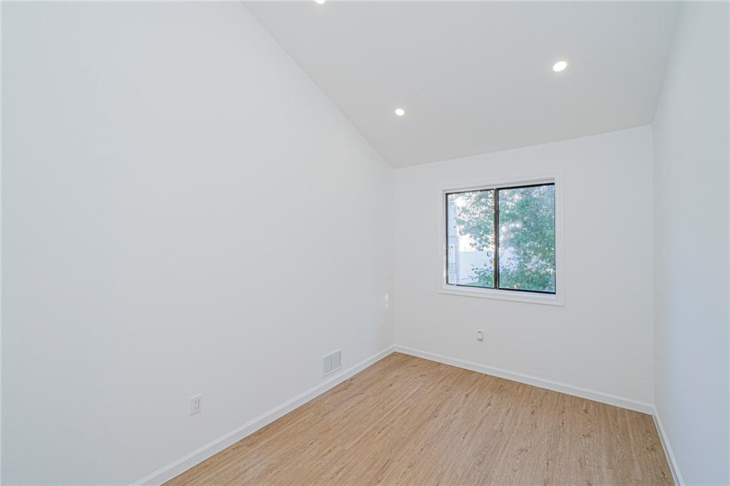 94 Wolkoff Lane Graniteville Staten Island NY 10303