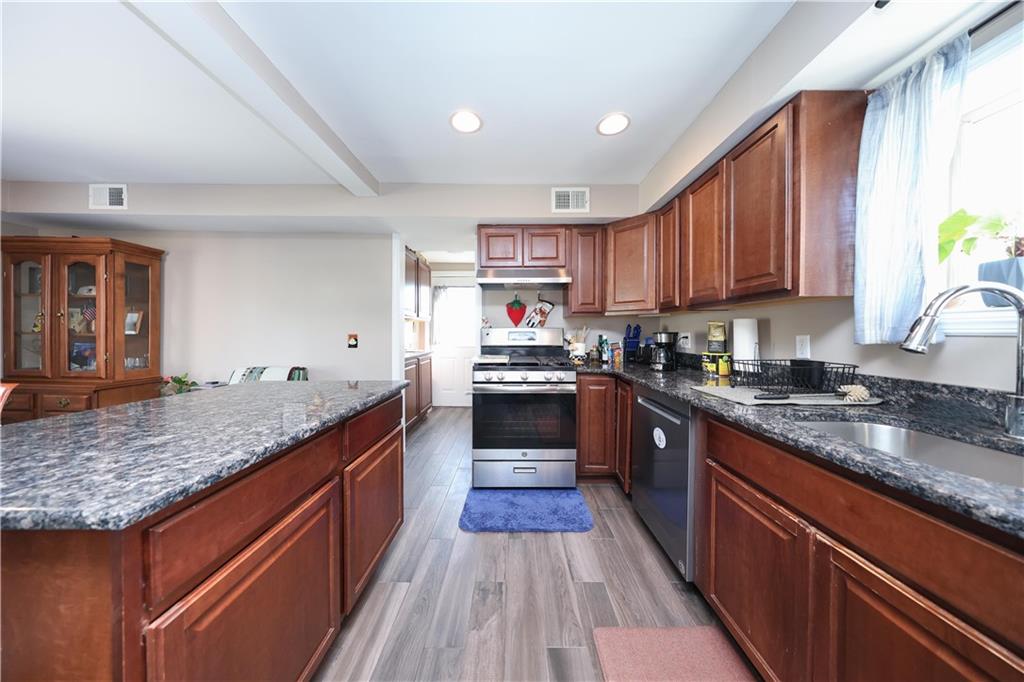 58 Center Place New Dorp Staten Island NY 10306