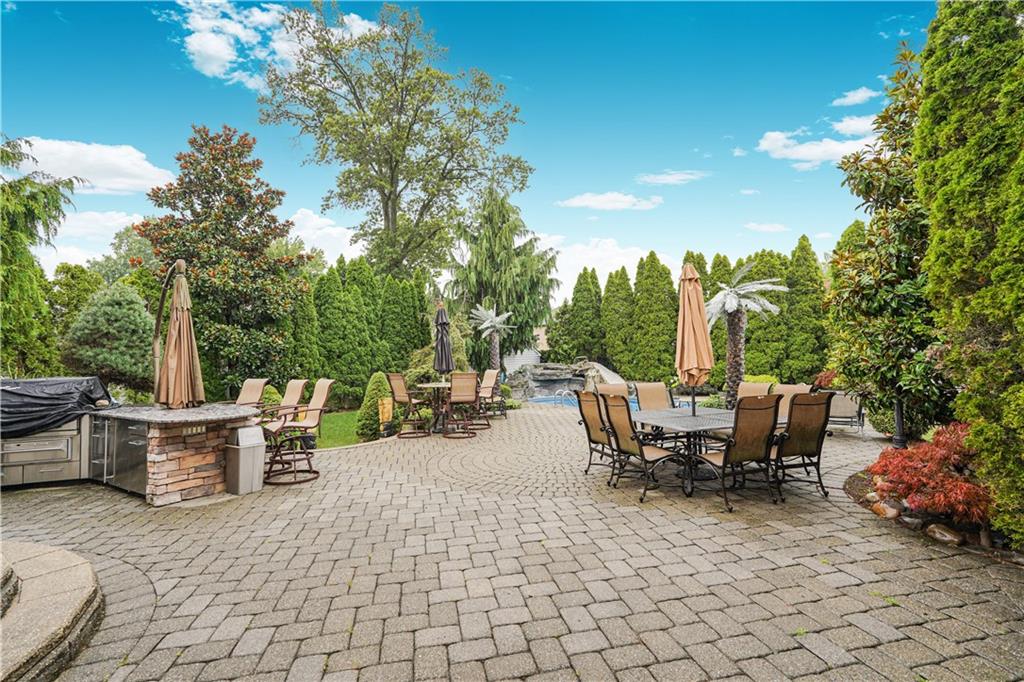 422 Harold Avenue Annadale Staten Island NY 10312