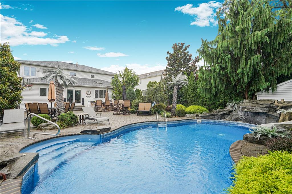 422 Harold Avenue Annadale Staten Island NY 10312