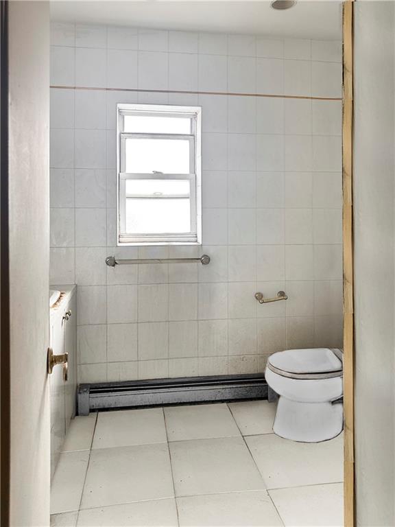 135 Jaffray Street Manhattan Beach Brooklyn NY 11235