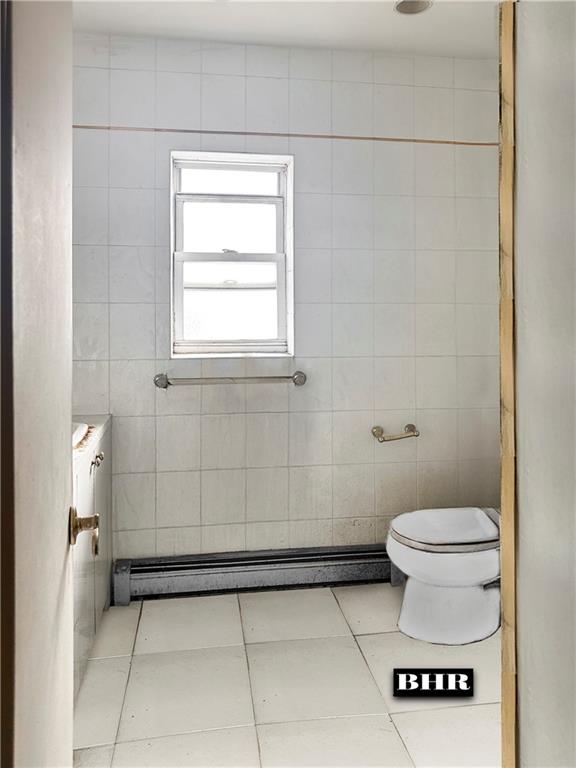 135 Jaffray Street Manhattan Beach Brooklyn NY 11235