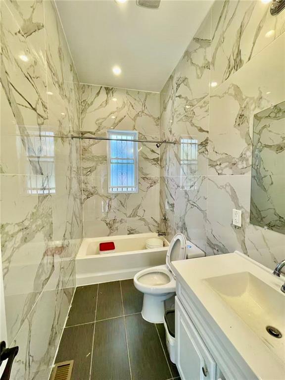 13919 226th Street Laurelton Laurelton NY 11413