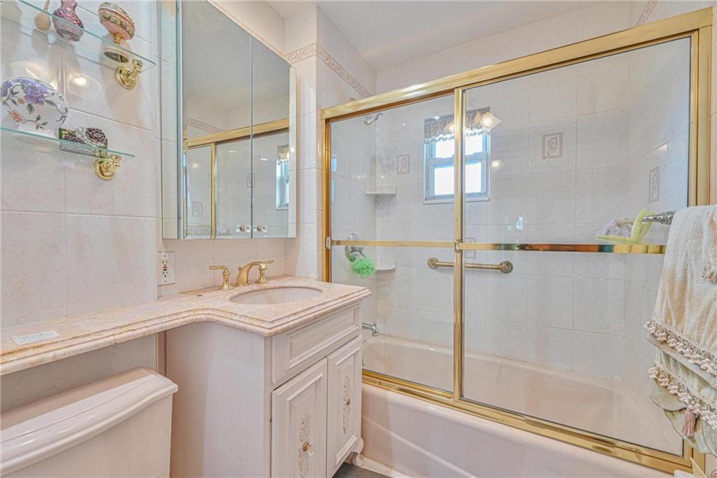 954 81st Street Dyker Heights Brooklyn NY 11228