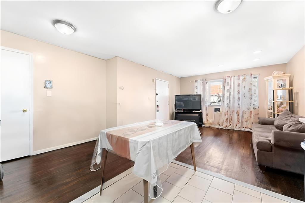 1220 Avenue Y Sheepshead Bay Brooklyn NY 11235