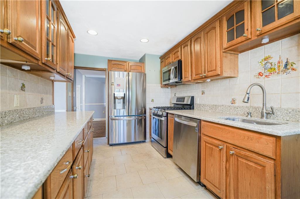 53 Dictum Court Gerritsen Beach Brooklyn NY 11229