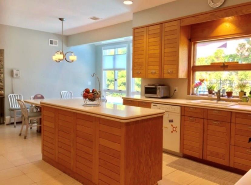 265 Barbara Street Richmond Town Brooklyn NY 10306