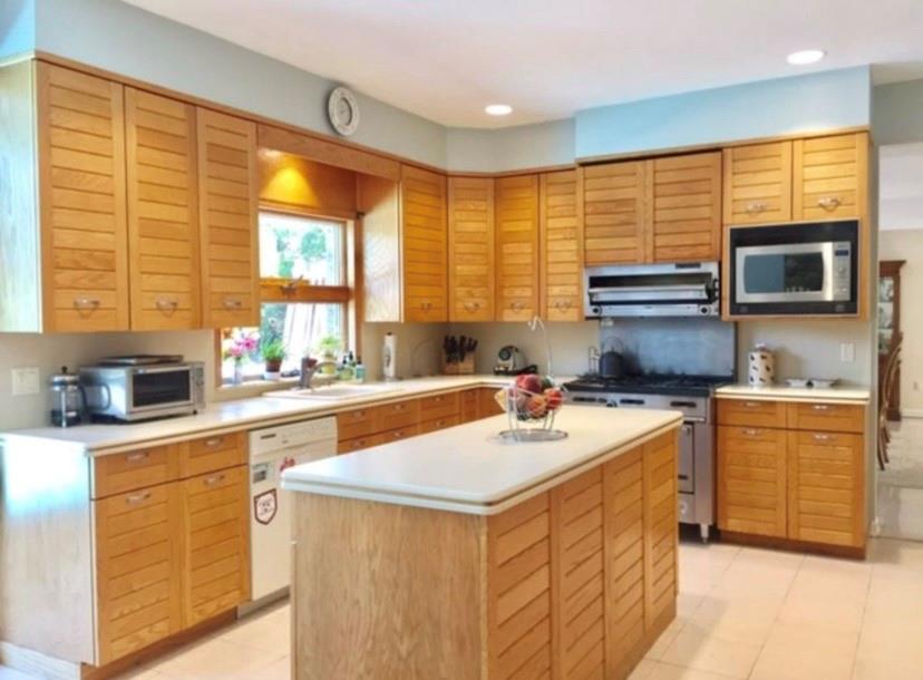 265 Barbara Street Richmond Town Brooklyn NY 10306