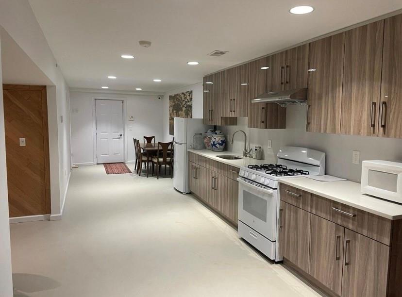 265 Barbara Street Richmond Town Brooklyn NY 10306
