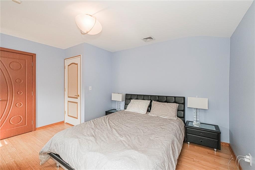 27 Honey Lane Tottenville Tottenville NY 10307