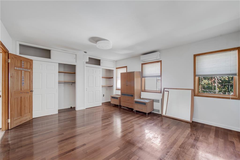 6716 10th Avenue Dyker Heights Brooklyn NY 11219