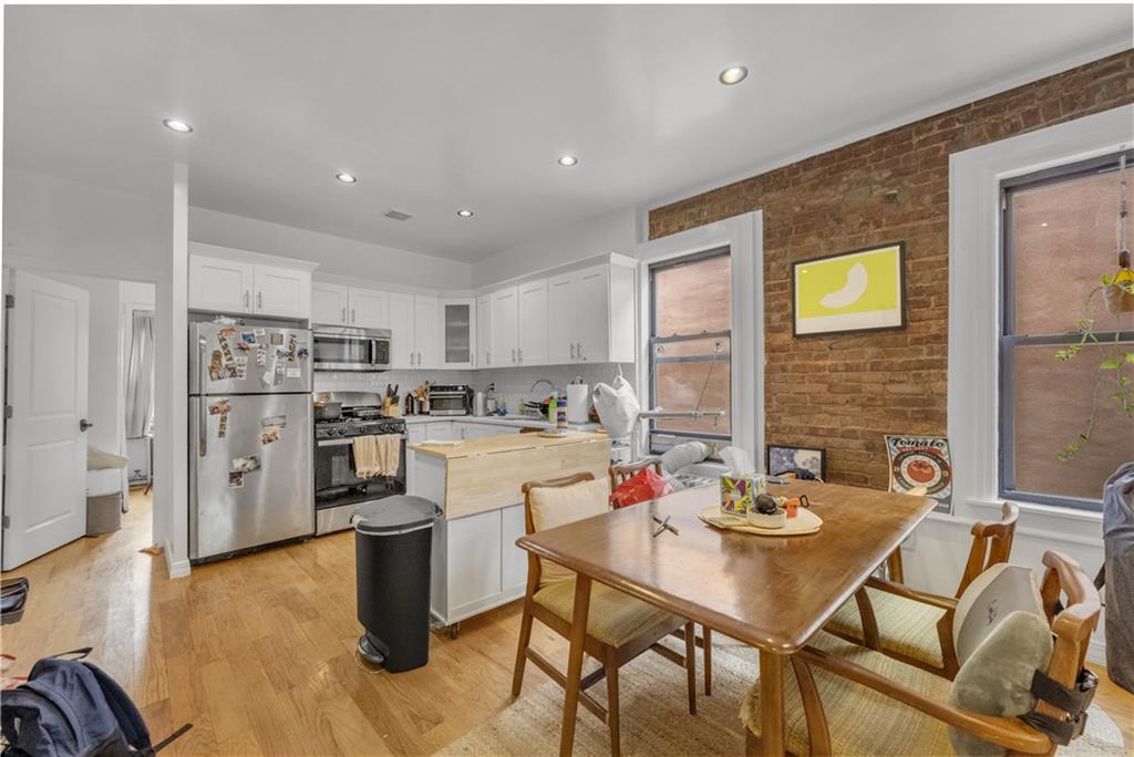 697 Jefferson Avenue Bedford Stuyvesant Brooklyn NY 11221