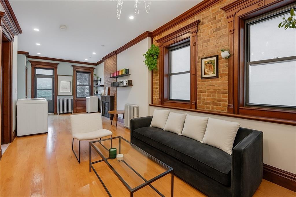 697 Jefferson Avenue Bedford Stuyvesant Brooklyn NY 11221