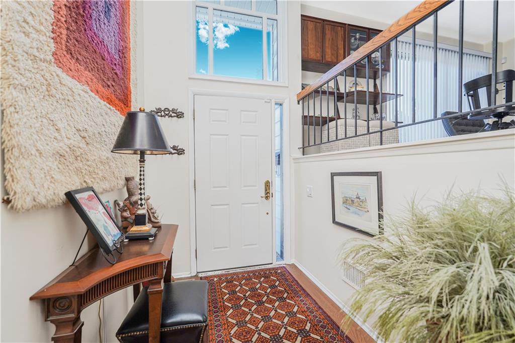24 Hampton Green Arden Heights Staten Island NY 10312