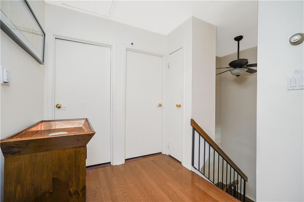 24 Hampton Green Arden Heights Staten Island NY 10312