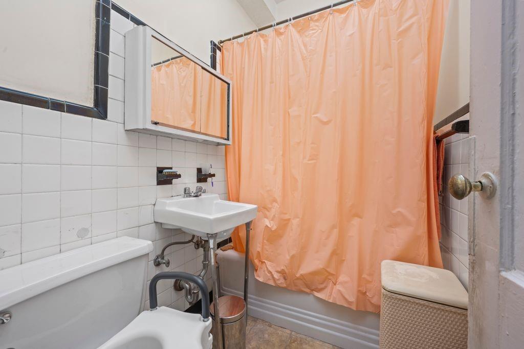 187 Bay 26th Street Bath Beach Brooklyn NY 11214