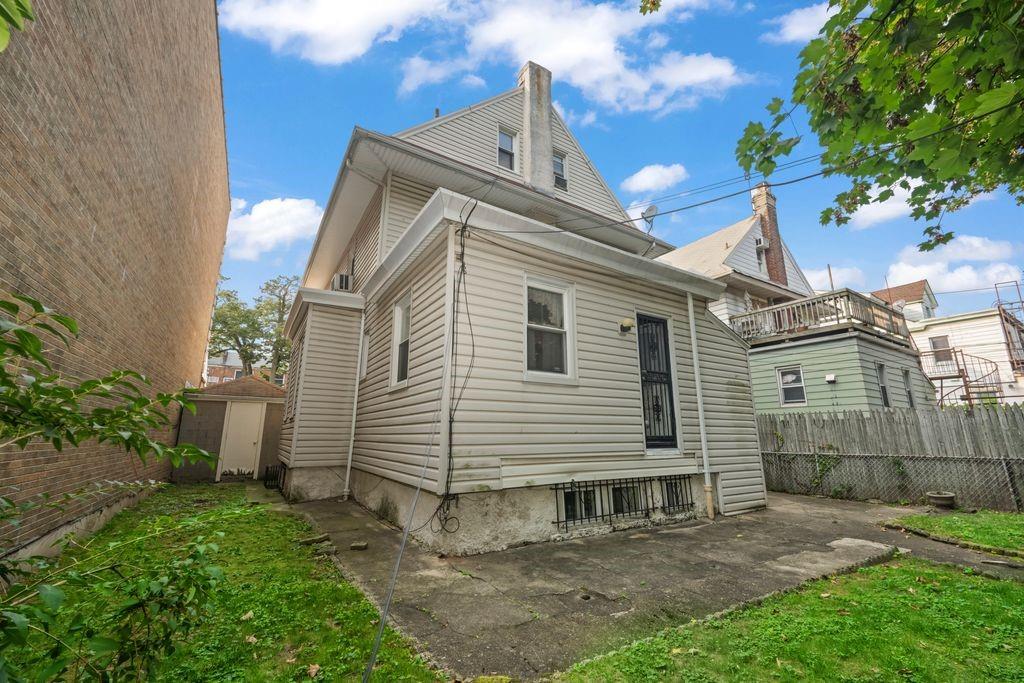 187 Bay 26th Street Bath Beach Brooklyn NY 11214