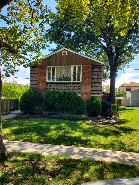 10584 Flatlands 6th Street Canarsie Brooklyn NY 11236