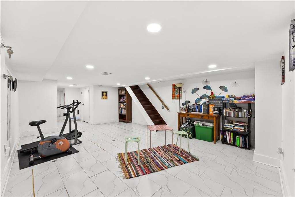 519 East 85th Street Canarsie Brooklyn NY 11236