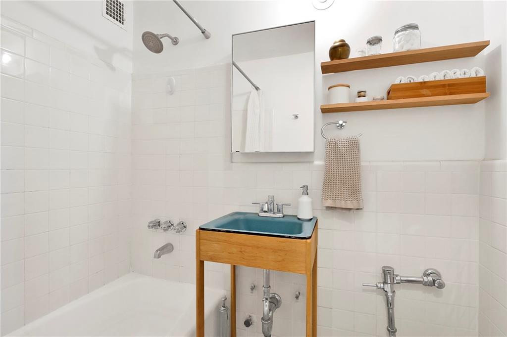 400 East 17th Street Ditmas Park Brooklyn NY 11226