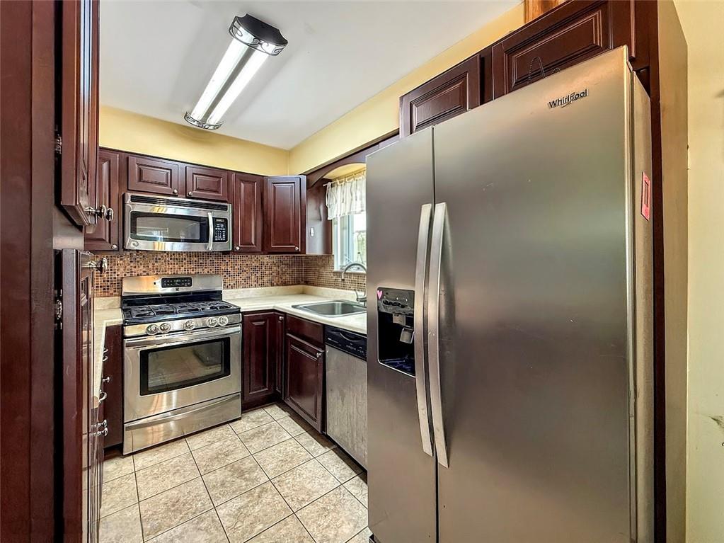 346 Cleveland Avenue Great Kills Staten Island NY 10308