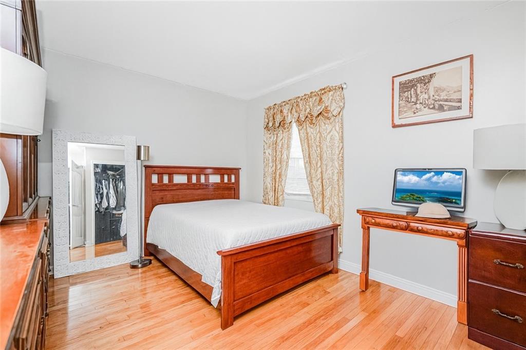 120 Devon Loop New Springville Staten Island NY 10314
