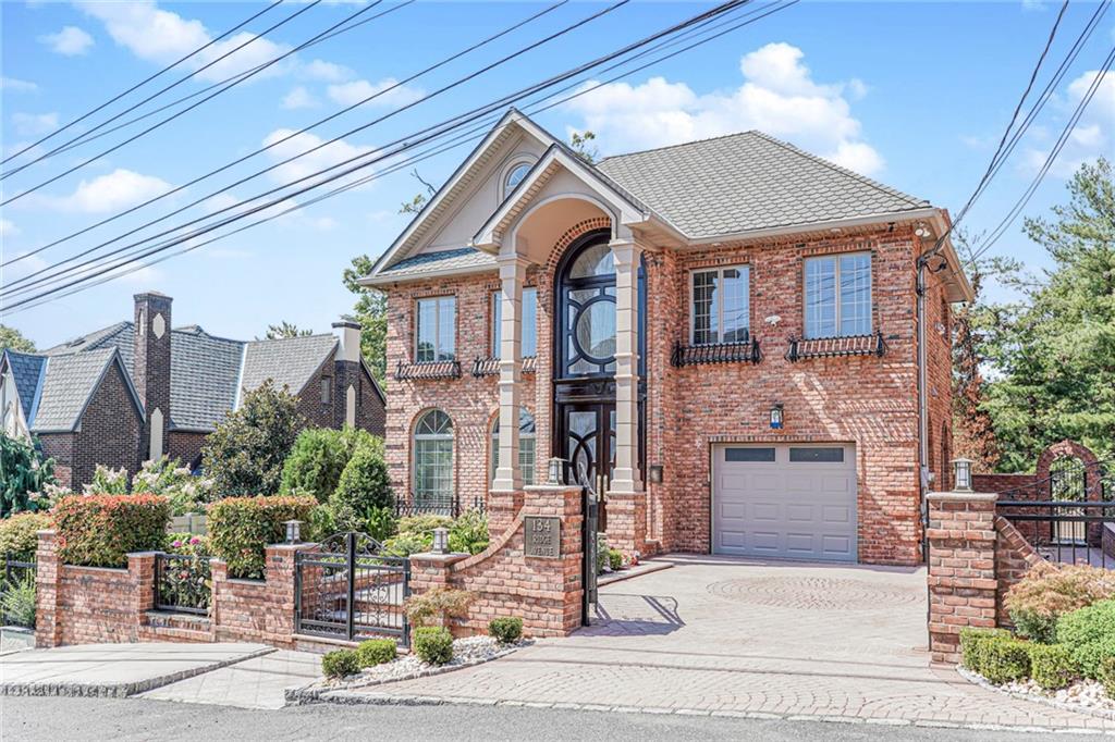 134 Ridge Avenue Staten Island NY 10304