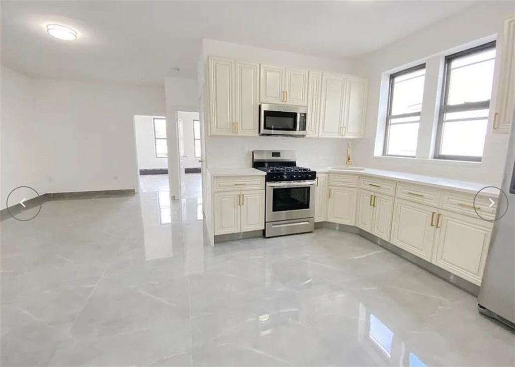 616 Crescent Street East New York Brooklyn NY 11208