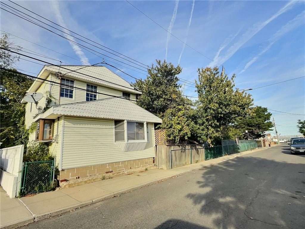 815 Walton Road Broad Channel Broad Channel NY 11693