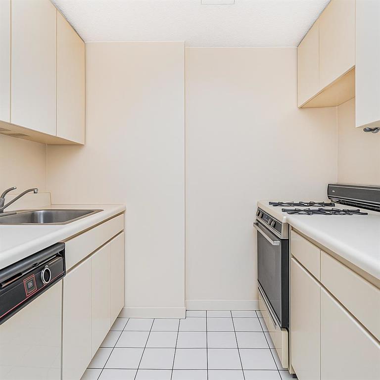 755 Narrows Road Grymes Hill Staten Island NY 10304