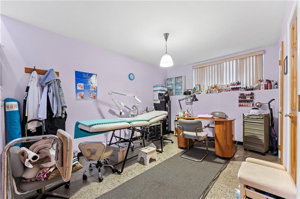 9 Maryland Lane Rosebank Staten Island NY 10305