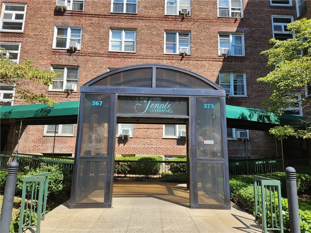 367 Avenue S Gravesend Gravesend NY 11223