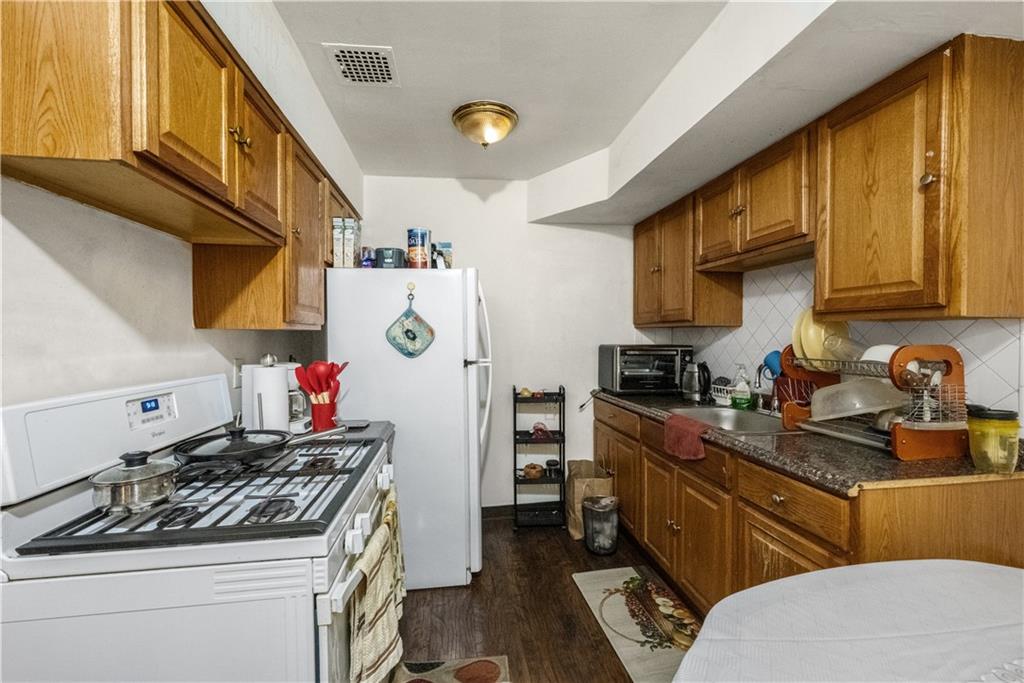 10536 Flatlands 1st Street Canarsie Brooklyn NY 11236