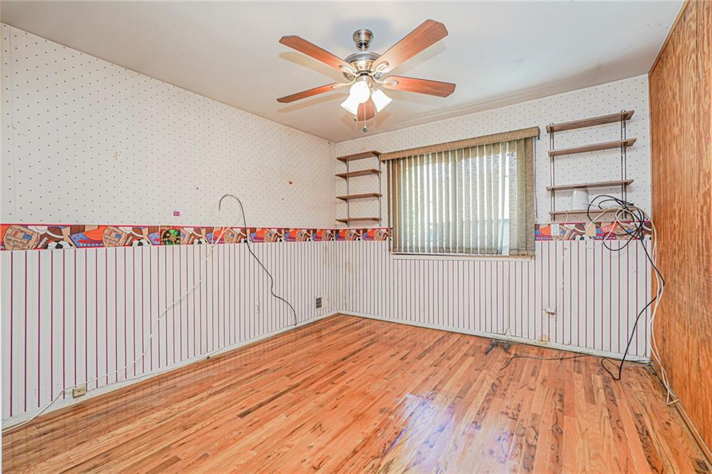 318 Green Valley Road Huguenot Staten Island NY 10312