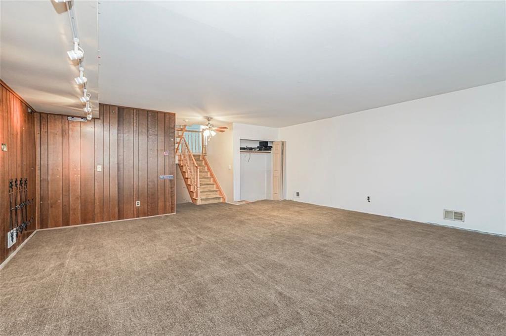 318 Green Valley Road Huguenot Staten Island NY 10312