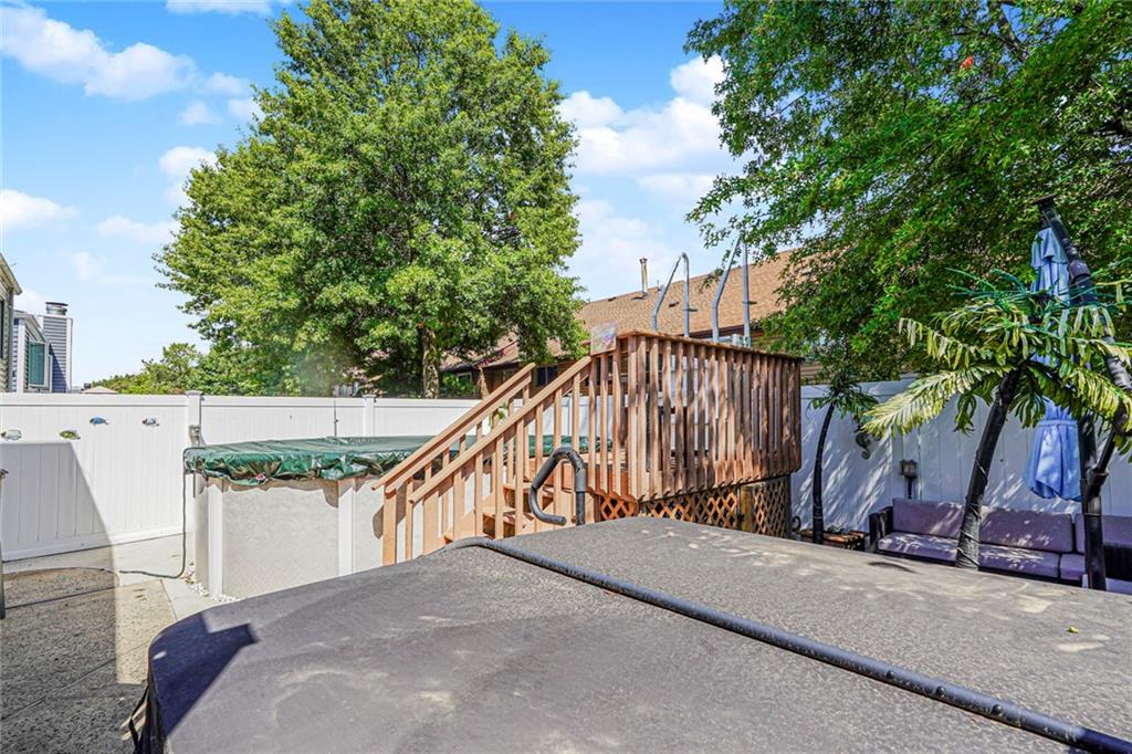 318 Green Valley Road Huguenot Staten Island NY 10312