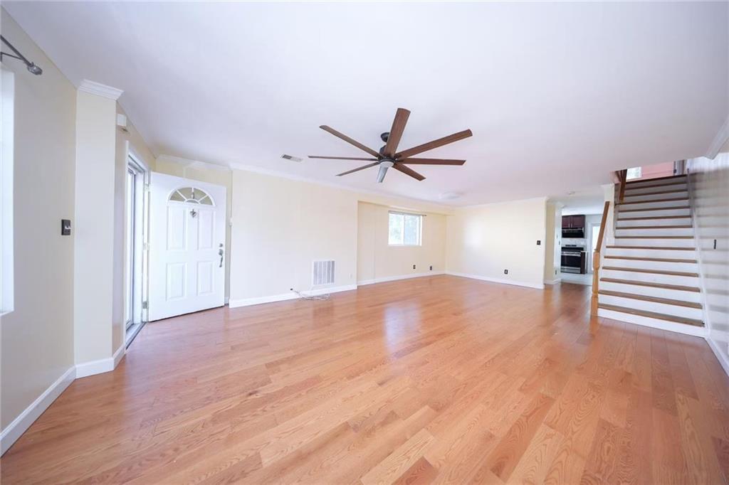 26 Station Avenue Pleasant Plains Staten Island NY 10309