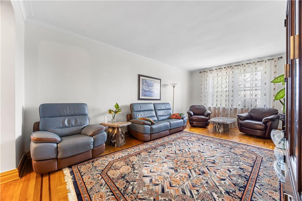 280 Ocean Parkway Kensington Brooklyn NY 11218