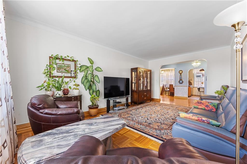 280 Ocean Parkway Kensington Brooklyn NY 11218