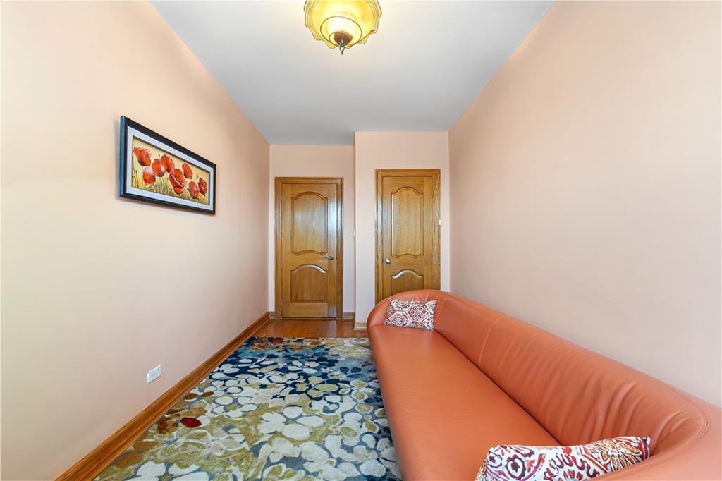 280 Ocean Parkway Kensington Brooklyn NY 11218