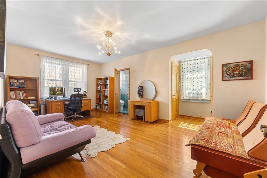 280 Ocean Parkway Kensington Brooklyn NY 11218