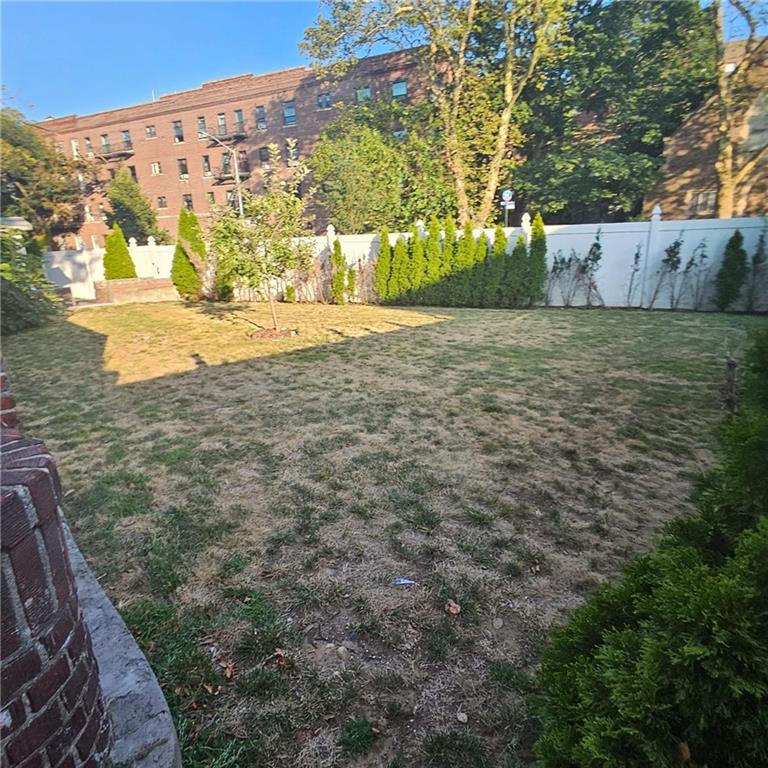 629 East 8th Street Kensington Brooklyn NY 11218