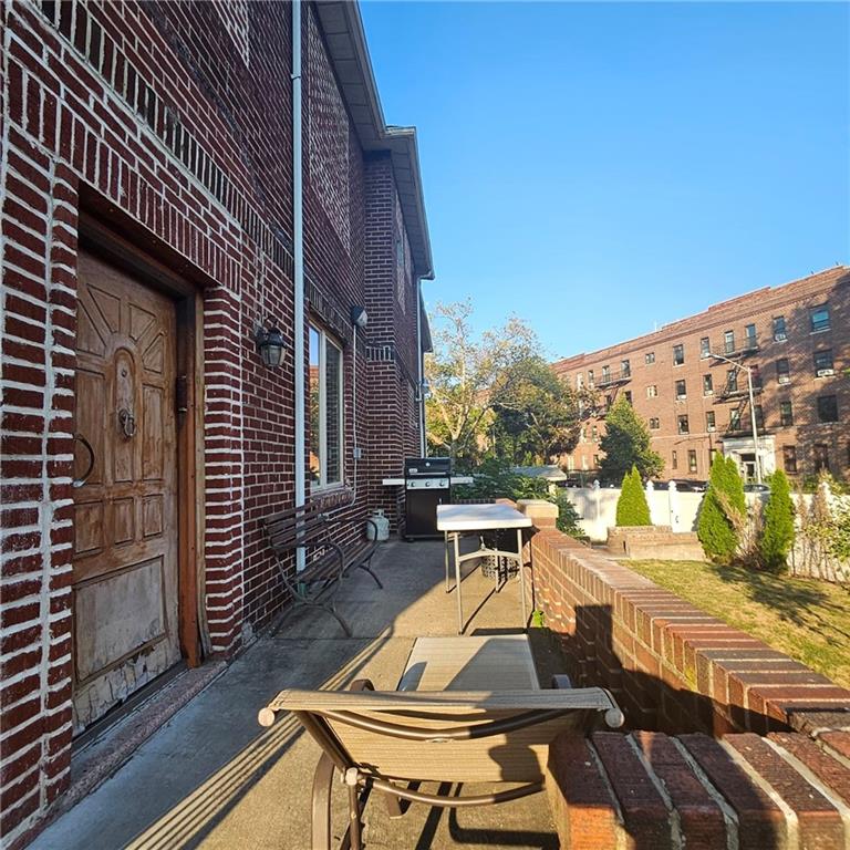 629 East 8th Street Kensington Brooklyn NY 11218