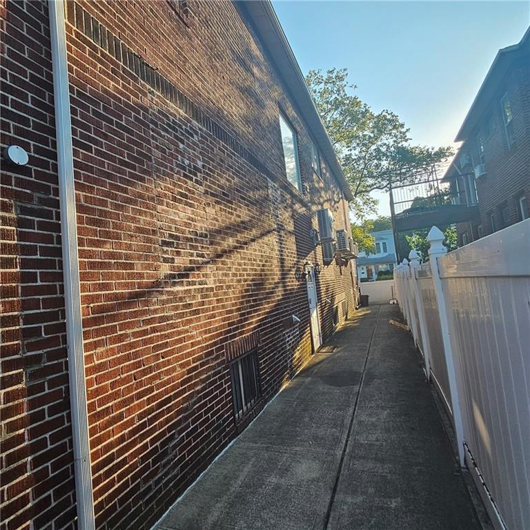 629 East 8th Street Kensington Brooklyn NY 11218