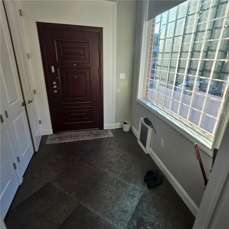 629 East 8th Street Kensington Brooklyn NY 11218