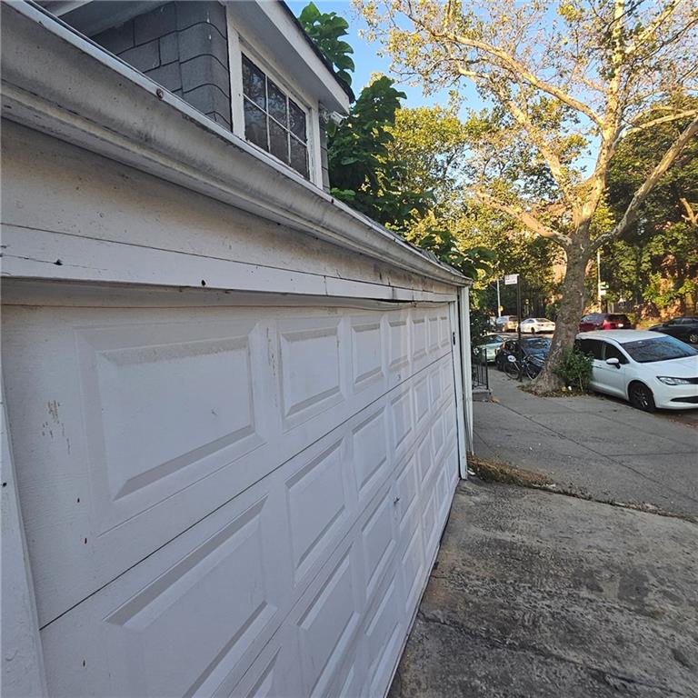 629 East 8th Street Kensington Brooklyn NY 11218
