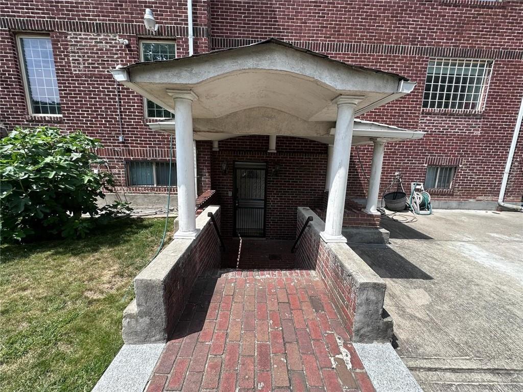 629 East 8th Street Kensington Brooklyn NY 11218