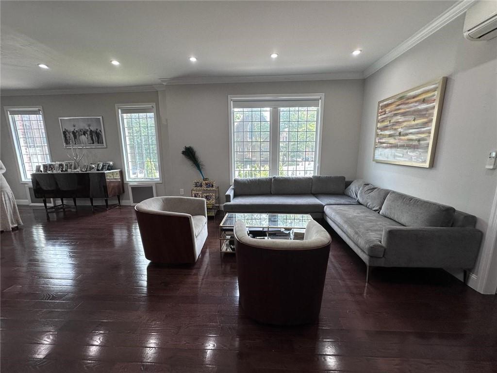 629 East 8th Street Kensington Brooklyn NY 11218