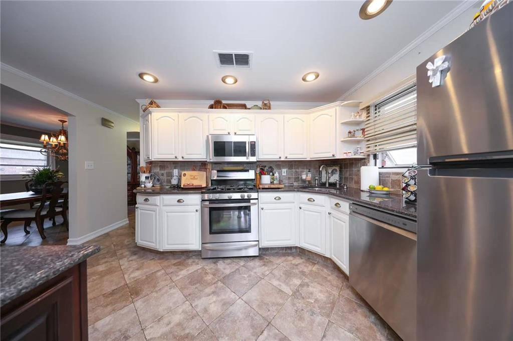 218 Cannon Boulevard New Dorp Staten Island NY 10306
