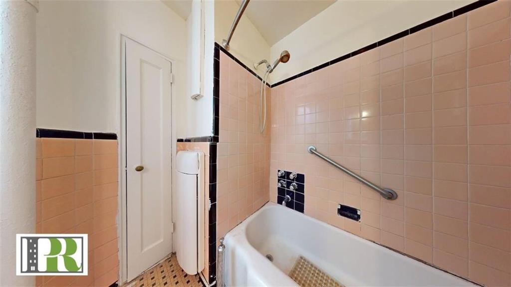 902 Ocean Parkway Midwood Brooklyn NY 11230
